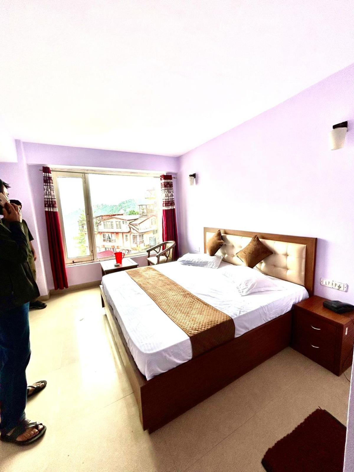 Northern View Haward Shimla Habitación foto